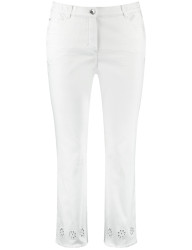 Damen Curvy Flared Jeans mit Lochstickerei Betty / Weiß