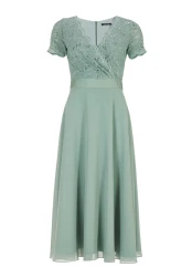 Spitzen-Chiffon-Kleid mit Taillenband / Grün