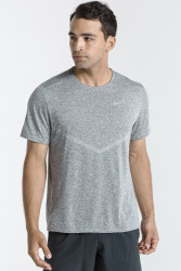 Herren T-Shirt Dri-FIT Rise 365 / Grau
